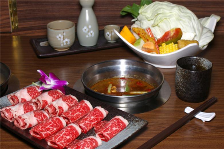 三碗酒重庆耙牛肉火锅